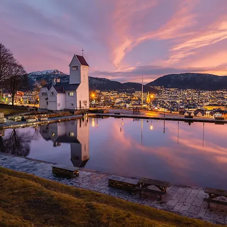 Dinbnb I The Family Dream Behind Bryggen I Renovated 2024 Bergen